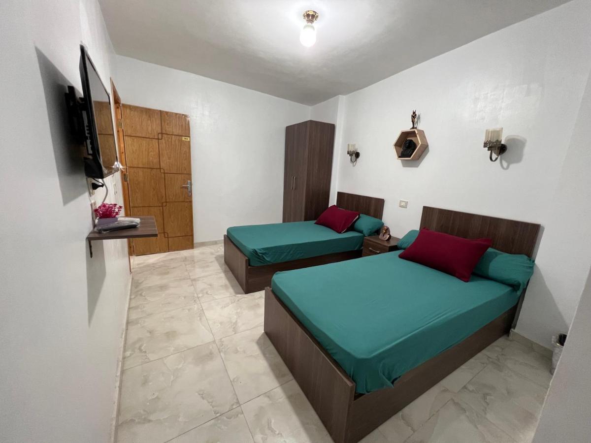 Giza Pyramids View Homestay Kafrat al Jabal Exterior photo